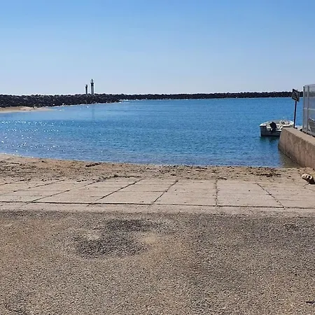 Meze Raspail 1Er Mèze
